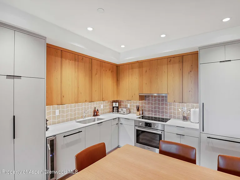 119 Wood Rd #204 — Photo 14
