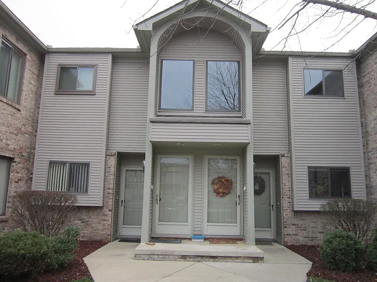 42697 Lilley Pointe Dr — Photo 8