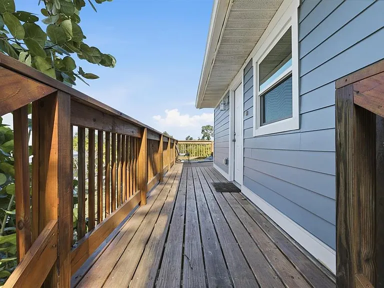 3303 W Shell Point Rd #A — Photo 5