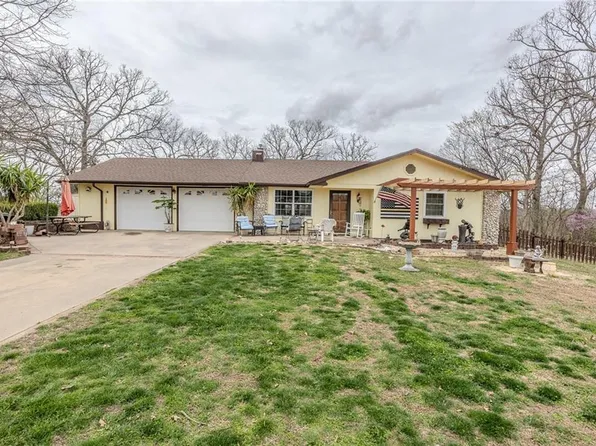 27732 County Road 356, Pittsburg, MO 65724