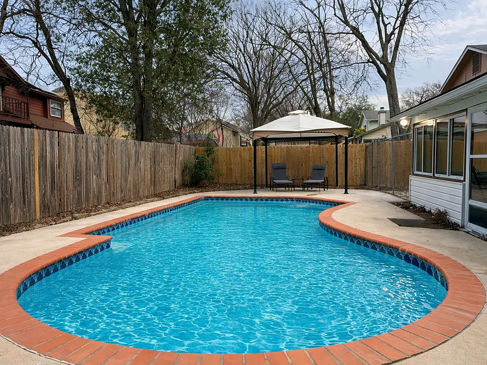 3323 Coral Grove Dr