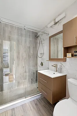 Sold by Compass | media 7