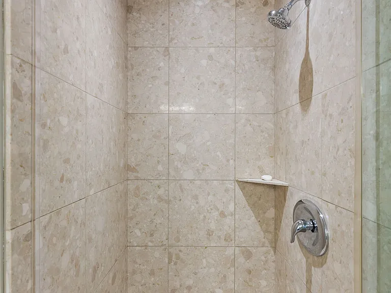 4525 Dean Martin Dr #1906 — Photo 39