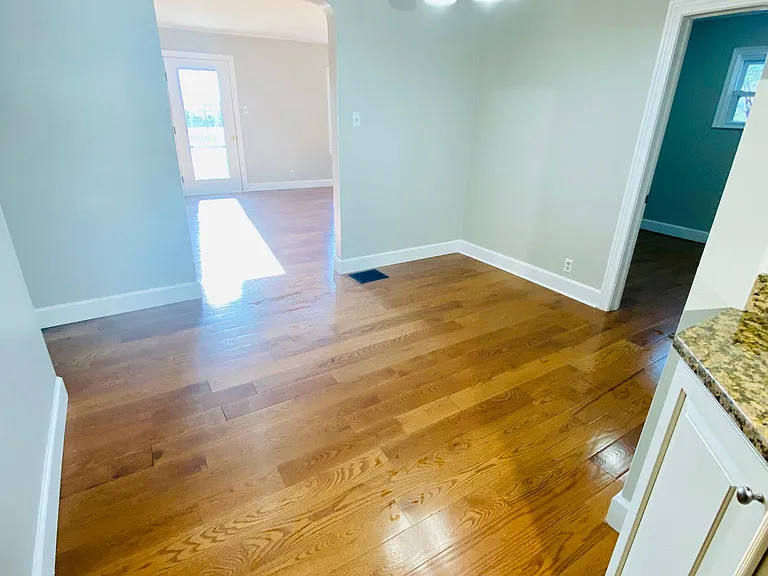 798 Evening St — Photo 5