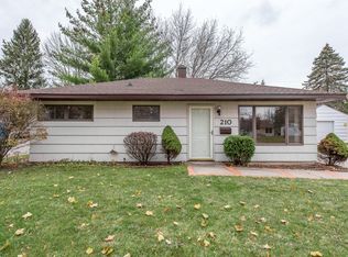 210 Dartmouth Dr, Midland, MI