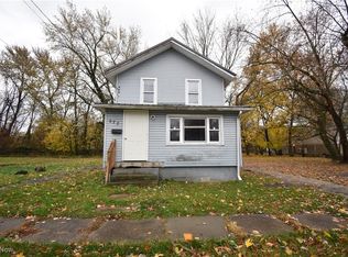 922 W 37th St, Ashtabula, OH 44004