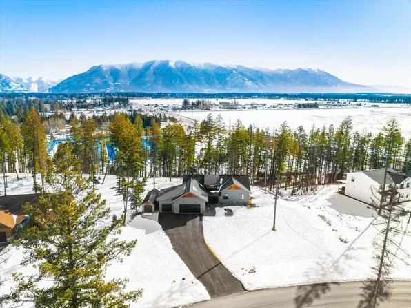 1049 Timber Ridge Ct, Columbia Falls, MT 59912