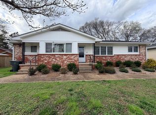 4703 Clover Ln, Hixson, TN 37343