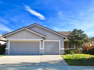 8572 Blackberry Way, Elk Grove, CA 95624