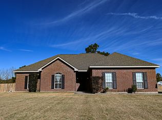 135 Delia Dr, Leesville, LA 71446