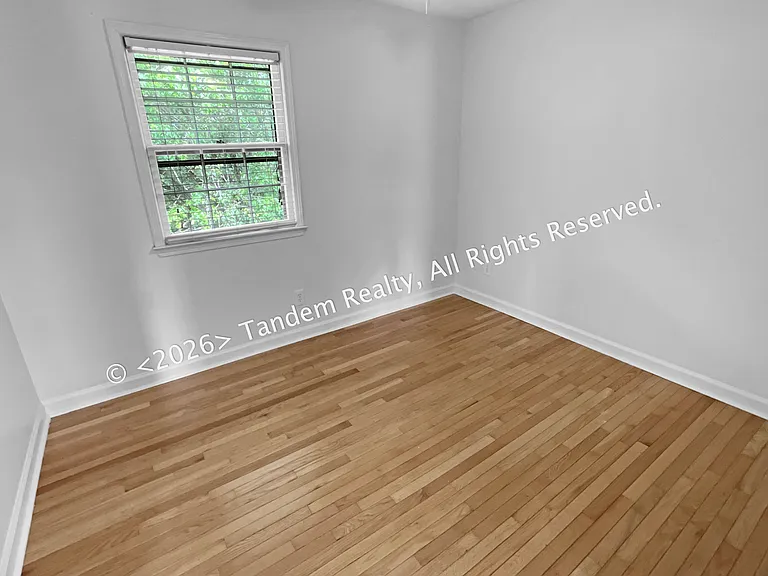 309 Oakcrest Cir (23)_04282026