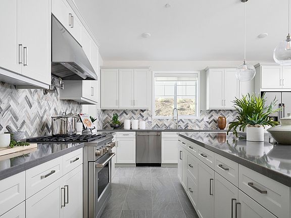 Oak at Shady View by Trumark Homes Chino Hills, CA Plan 2 Model Photo