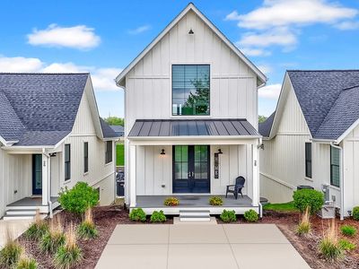 28 Waterside Way, Ottawa, IL, 61350