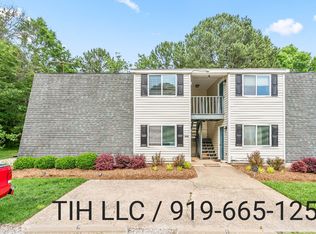 612 Germaine St APT D, Apex, NC 27502
