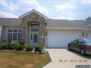 1st image of 438 Creekside Dr