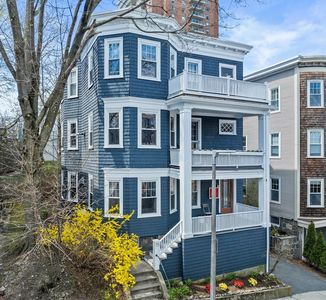 75 Parkton Rd #3, Jamaica Plain, MA, 02130