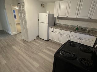 132 Cooke St APT 3, Waterbury, CT 06710