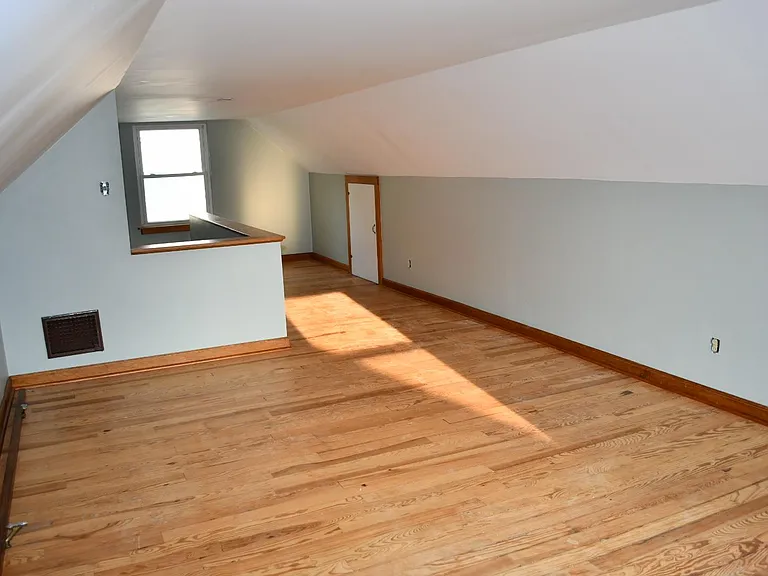 Bedroom 1 - Upstairs