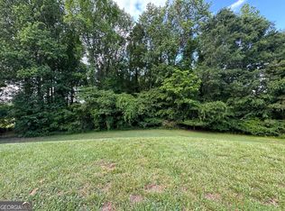 625 Henning Dr, Winder, GA 30680