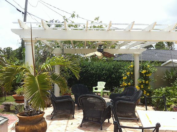 Home For Sale In Indian River Estates