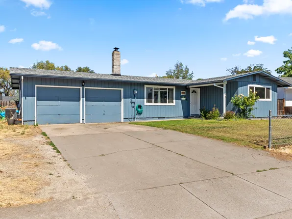 7997 Ajax St, White City, OR 97503