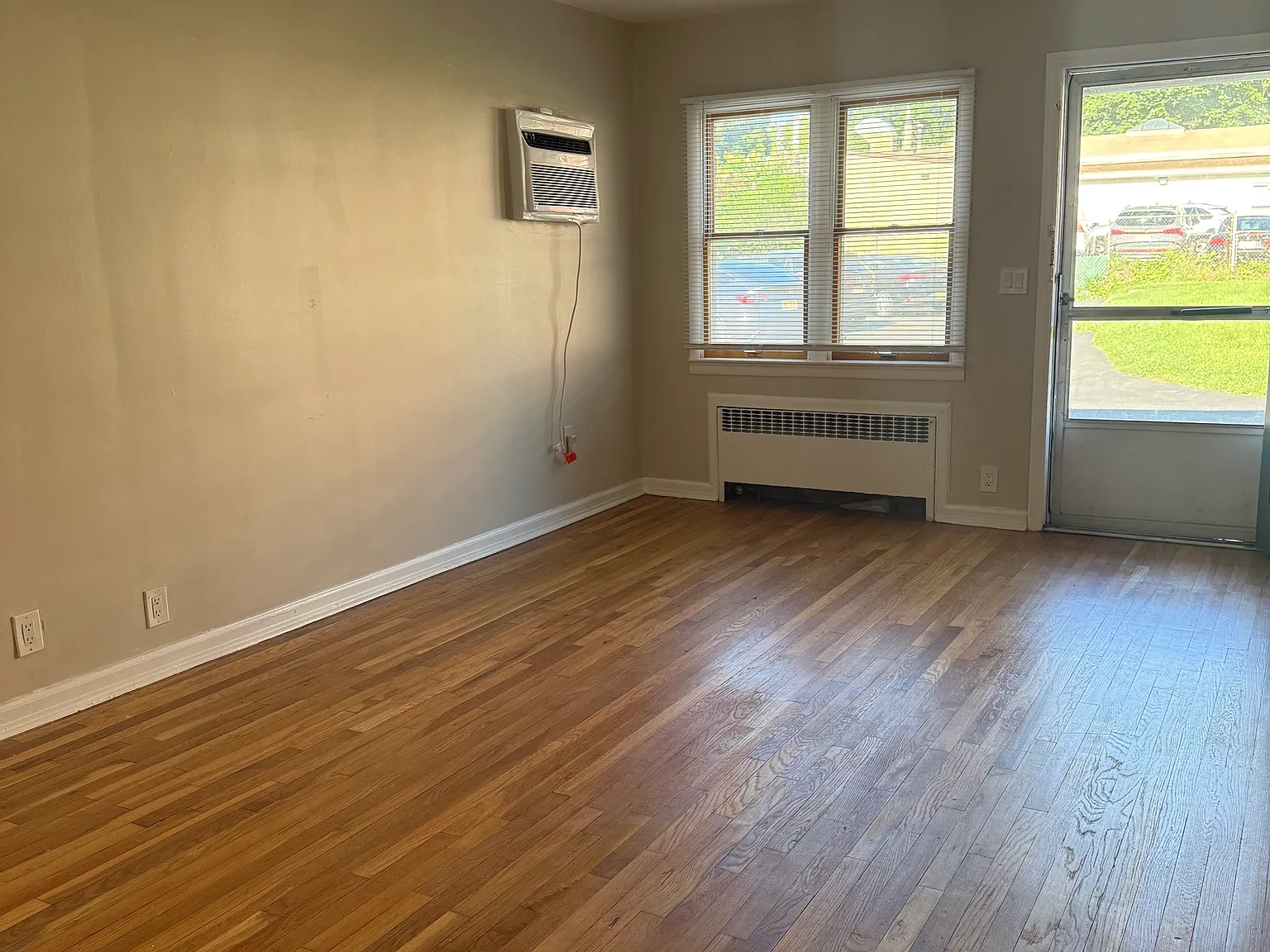 2 bed, 1.5 bath, $3,250 — Photo 4