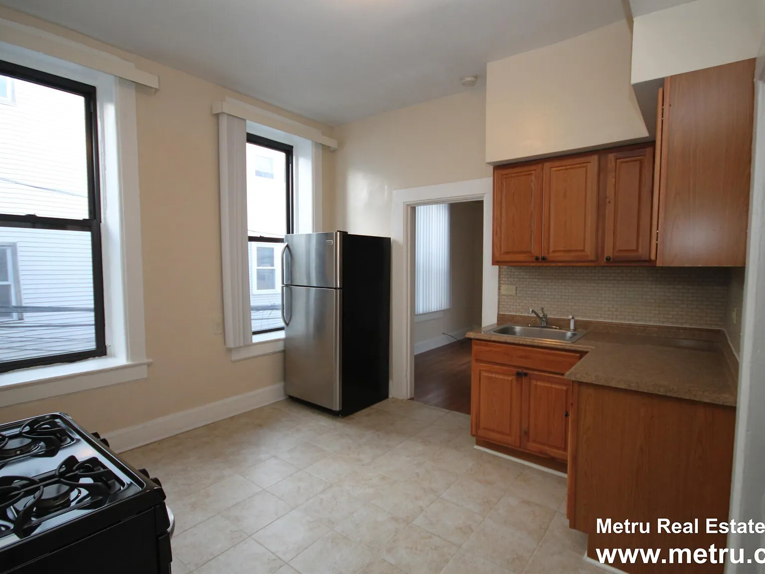 2346 W McLean Ave — Photo 1