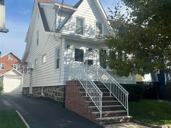 580 Oregon Ave, Cliffside Park, NJ 07010
