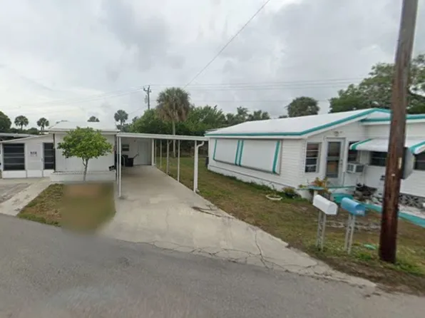 248 Flame Ln Unit L, North Fort Myers, FL 33917