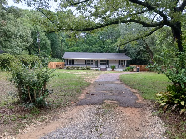 6650 Meadow Ave, Mobile, AL 36618
