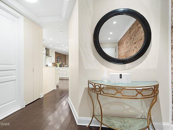 4th image of 159 W 78th St APT 1