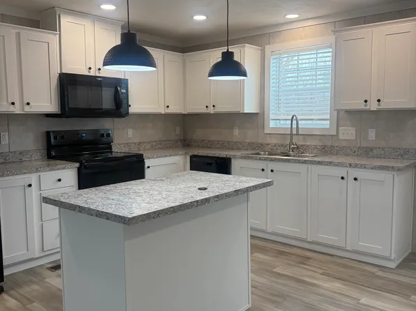 4000 E 134th St #1001, Chicago, IL 60633