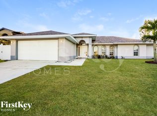 4113 SW 8th Pl, Cape Coral, FL 33914
