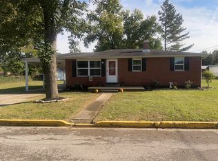 202 Rockcastle St, Berea, KY 40403