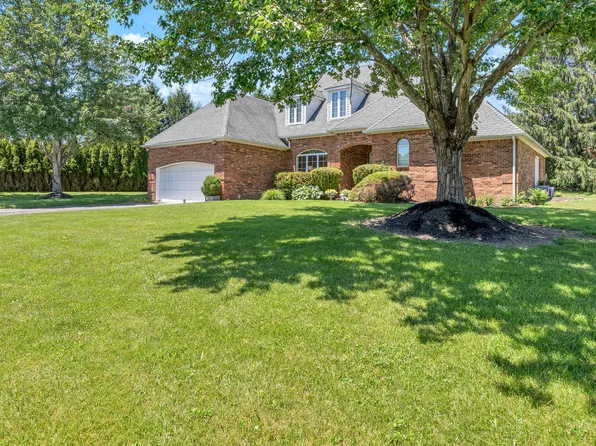 172 Old White Dr, Lewisburg, WV 24901