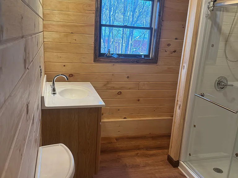 657 Maine Ave #4 — Photo 8