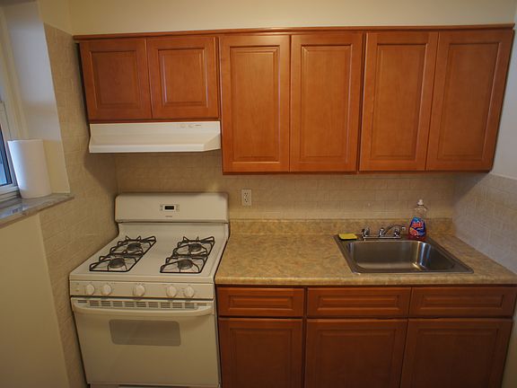 3rd image of 1525 85th St #1