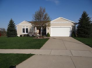 7499 Katie Ln, Hudsonville, MI 49426