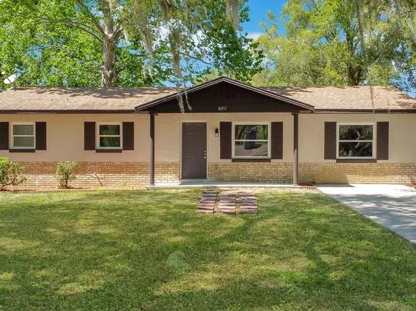 6211 Ashland Ave, Leesburg, FL 34748