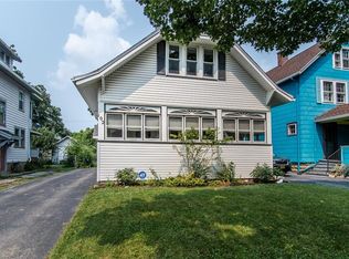 102 Macbeth St, Rochester, NY 14609