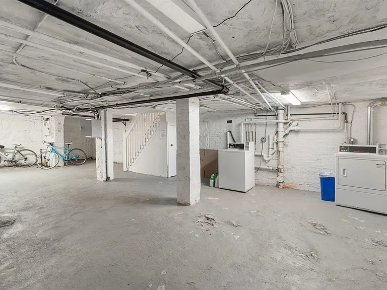 62 W Cedar St #3 — Photo 15