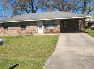 302 Auburn Dr, Carencro, LA 70520