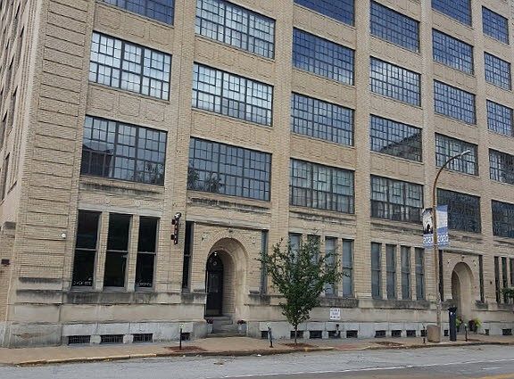 3rd image of 2020 Washington Ave Unit 309