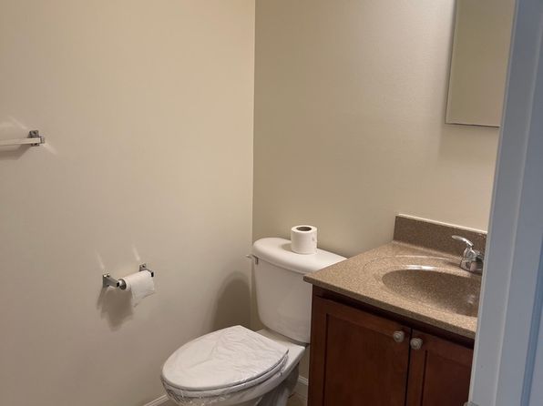 126 Nethermont Ave #2