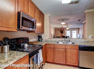 2112 Old Taylor Rd APT J5, Oxford, MS 38655