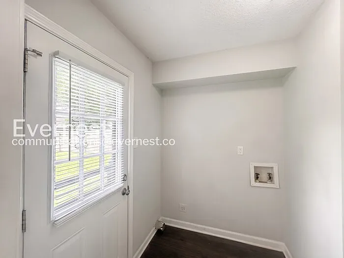 7127 Markim Dr — Photo 15