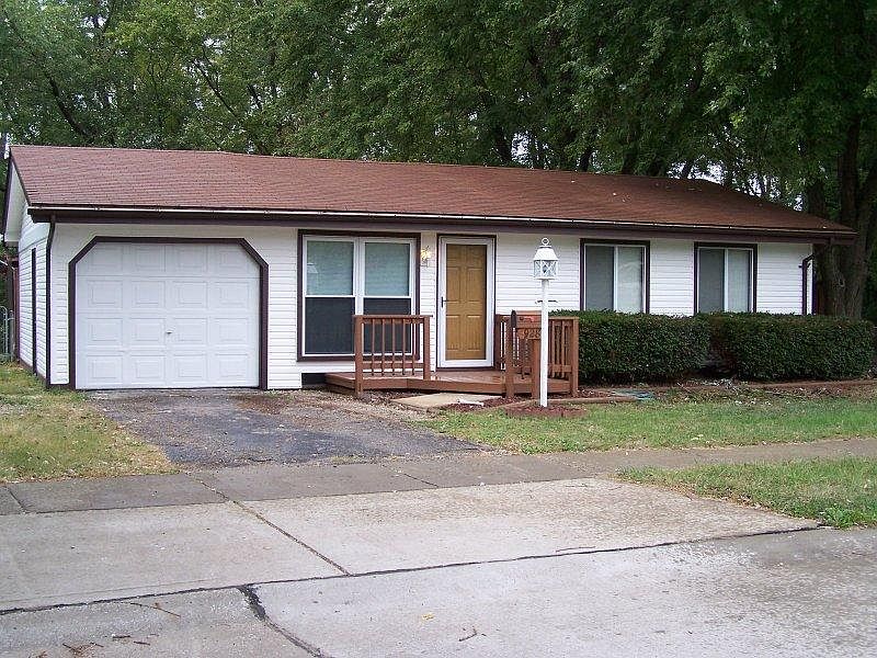 1st image of 928 Dawnview Dr
