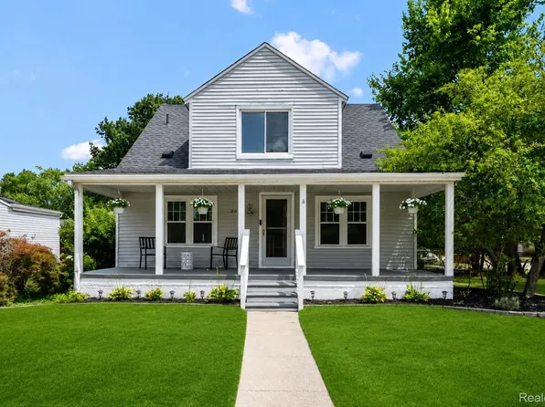 20310 Melvin St, Livonia, MI 48152