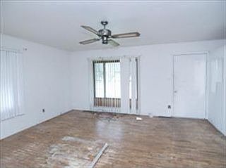4th image of 790 Washington Ave N