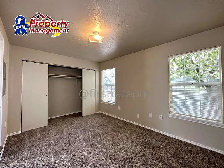11884 W Cloverbrook Ln #202 — Photo 15